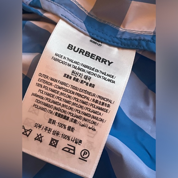 Burberry Emily Nova Check lightweight Jacket, NEW - Picture 13 of 16